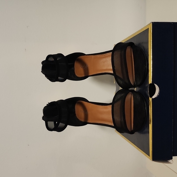 Black Mesh Heels - Picture 2 of 4